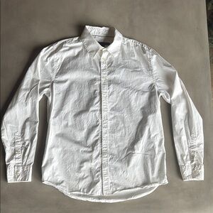 Old Navy White Casual Button Down Shirt